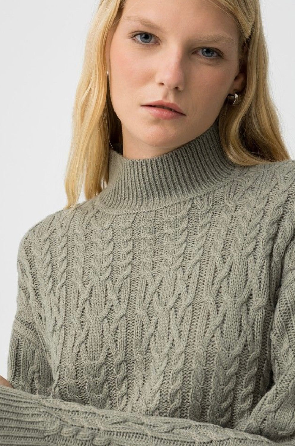 Mistral sage knit