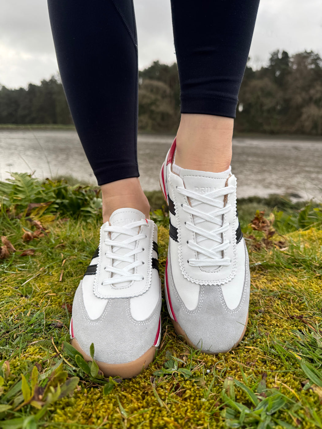Seventy Three Lood Line Runners