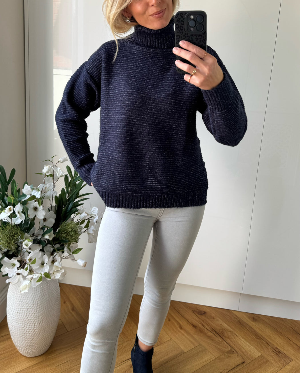 Muffin turtle neck navy knit