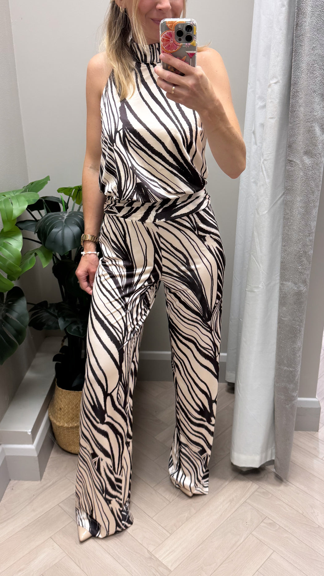 Guess charline  jumpsuit w6gk12k2937- pmic