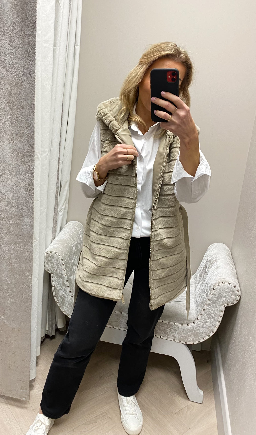 Classe cream fur gilet