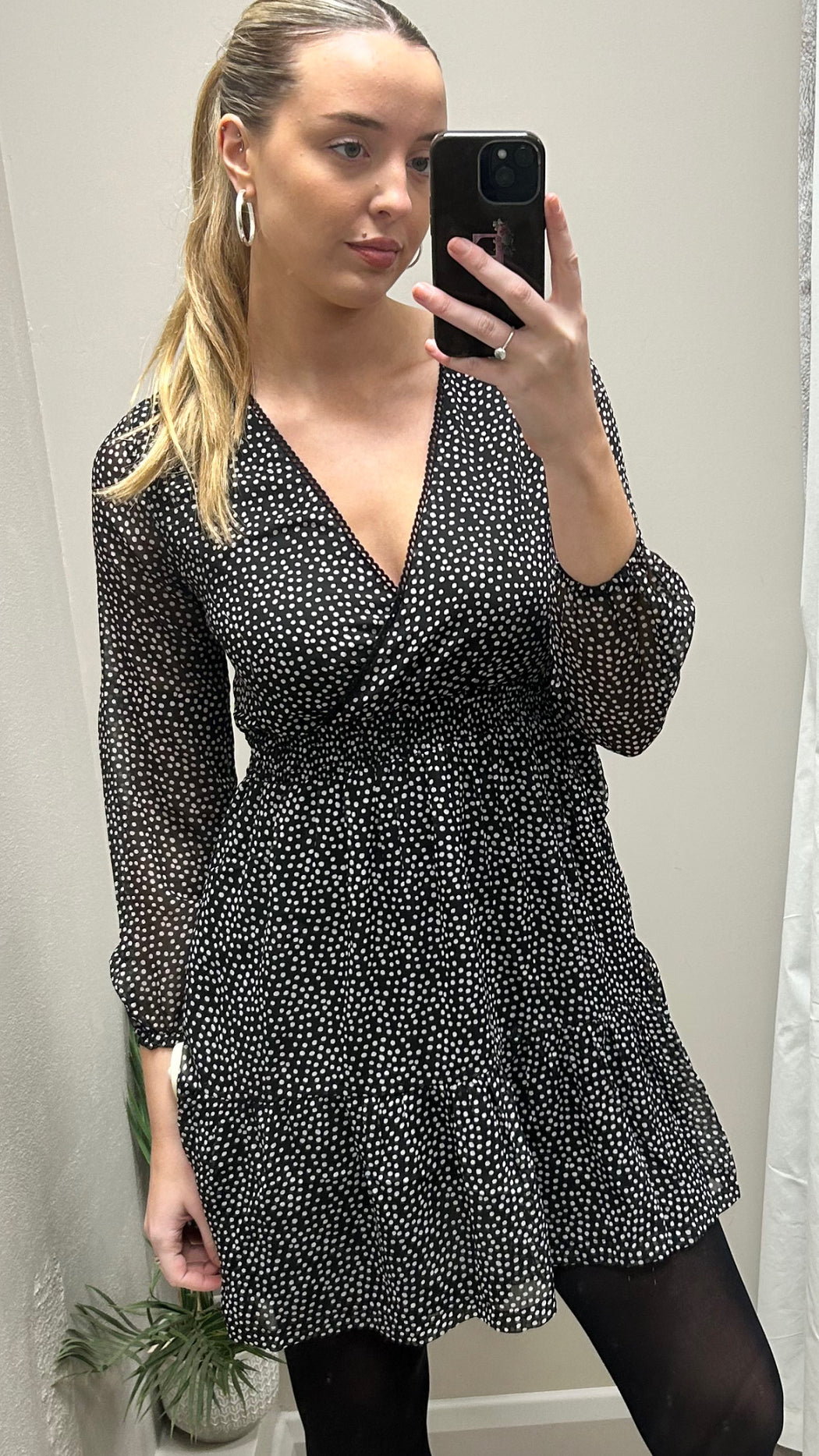 Fou black polka dot dress