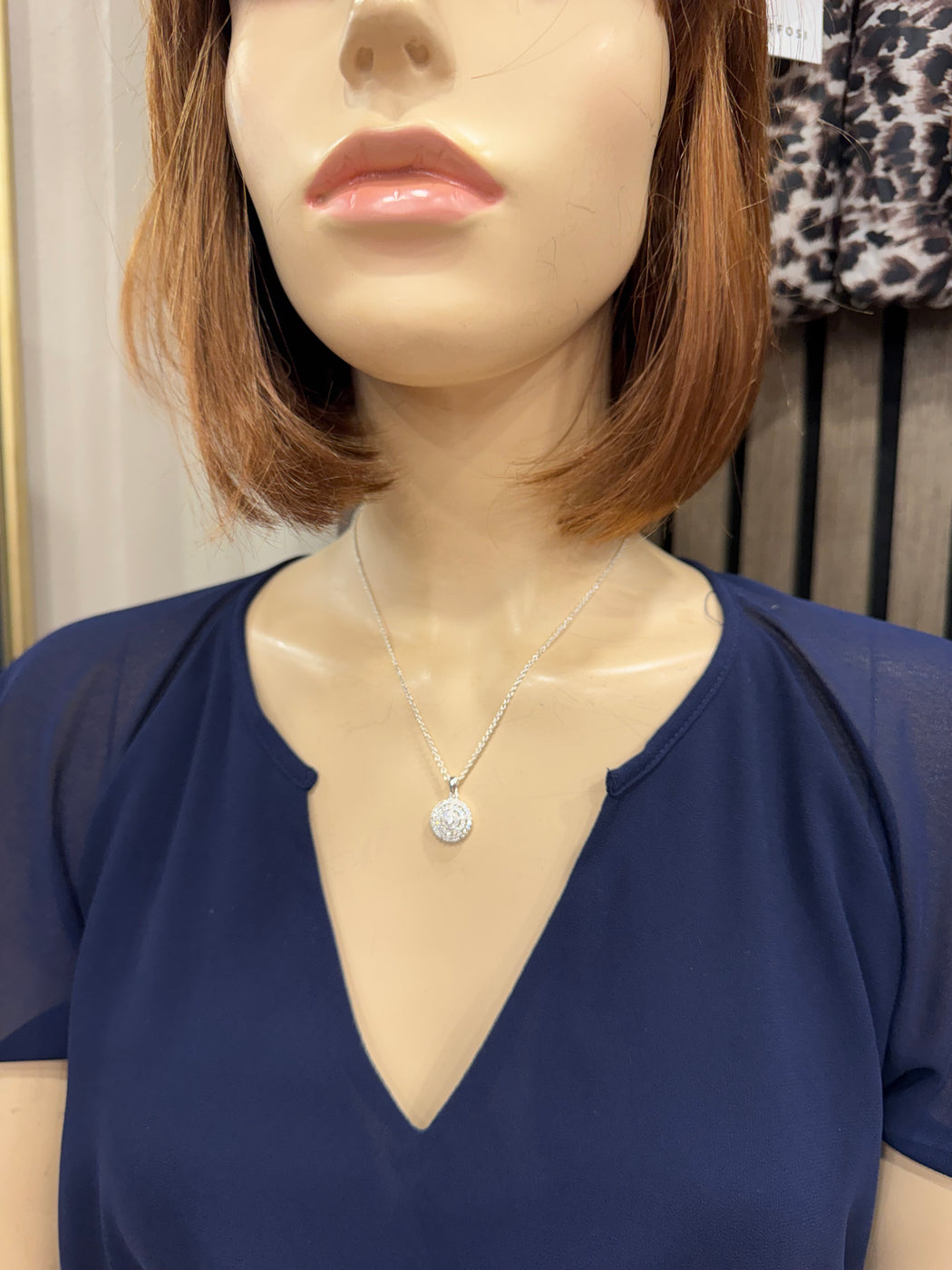 DISC NECKLACE. T680NAP
