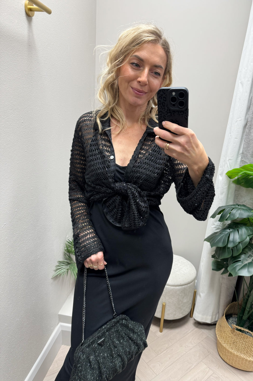Guess button top bell sleeve