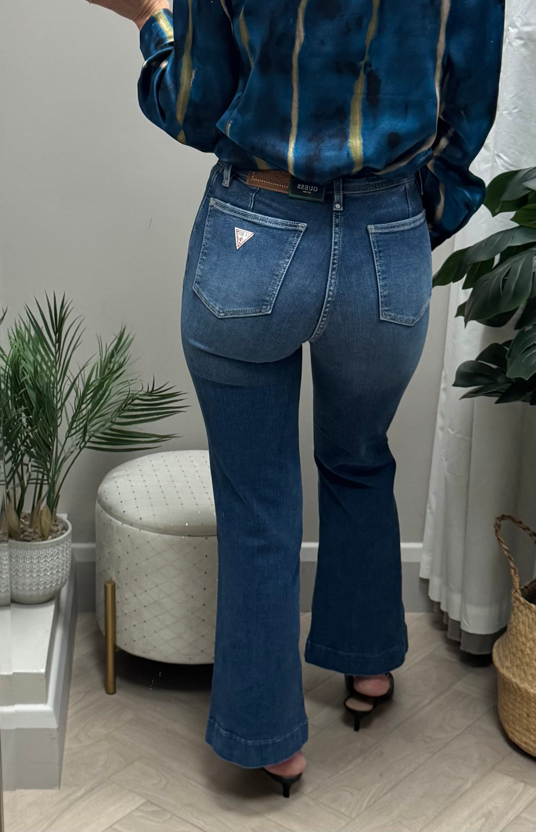 Guess Valerie Wide Leg jeans W5YA74D5PY3