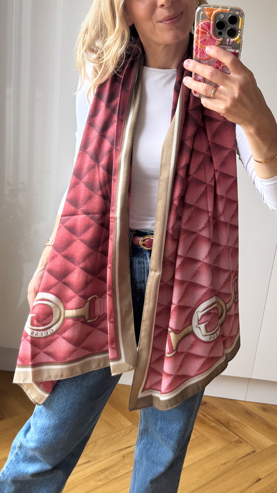 Guess AW5656POL03 - RWO scarf