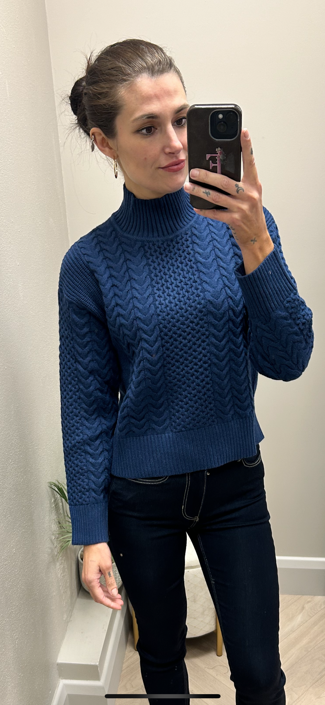 Edwina navy cable knit