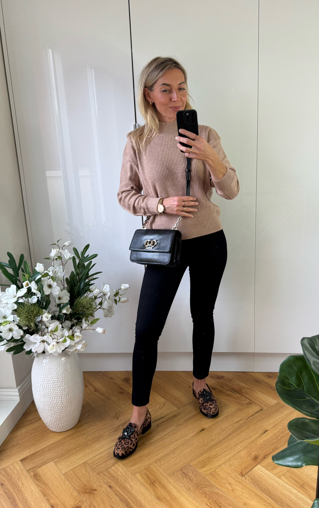 Anastacia beige knit
