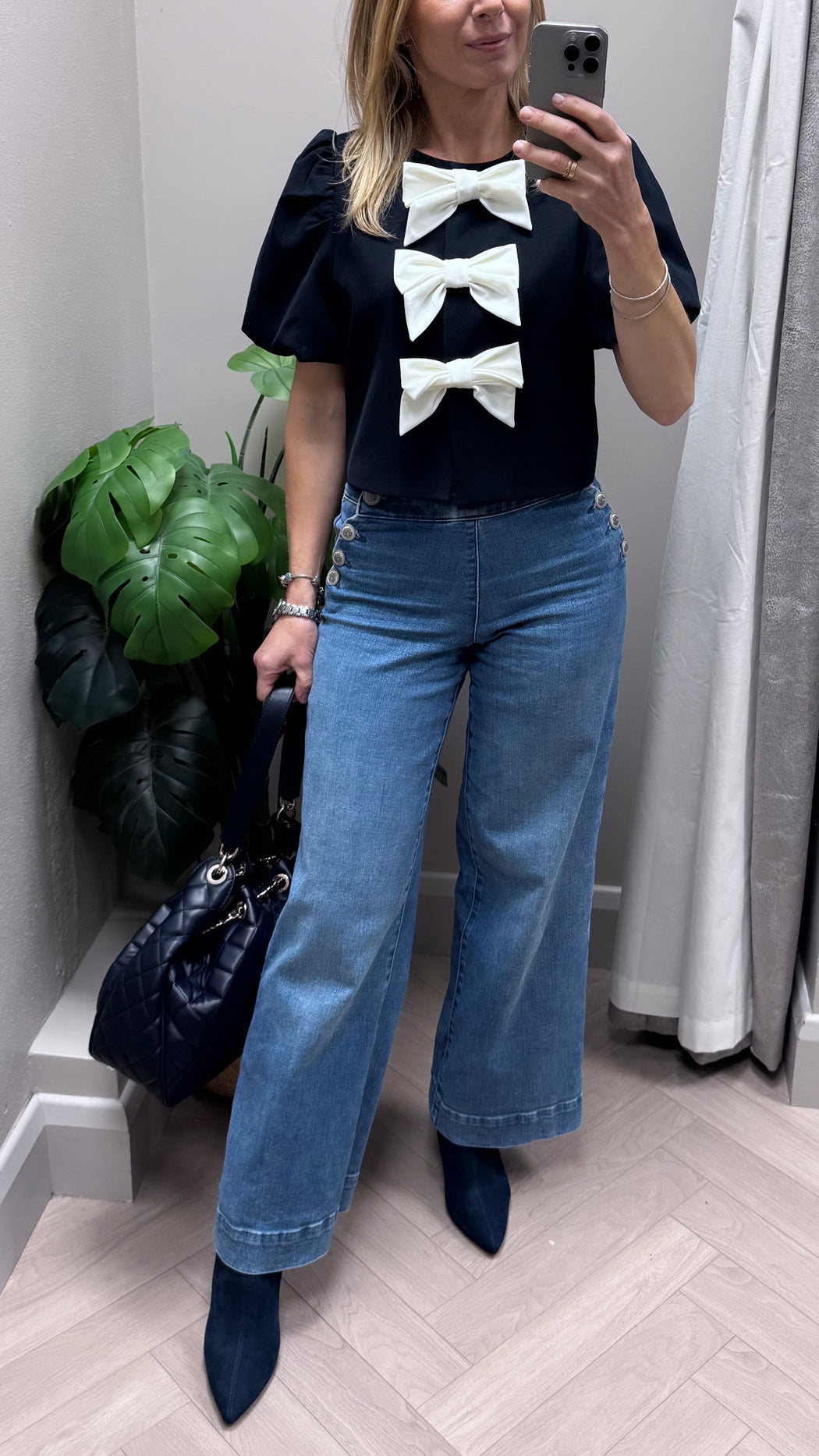 Saffron navy cream top