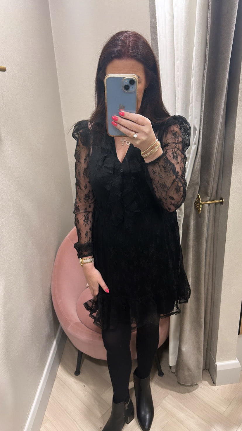 Vicky black lace dress