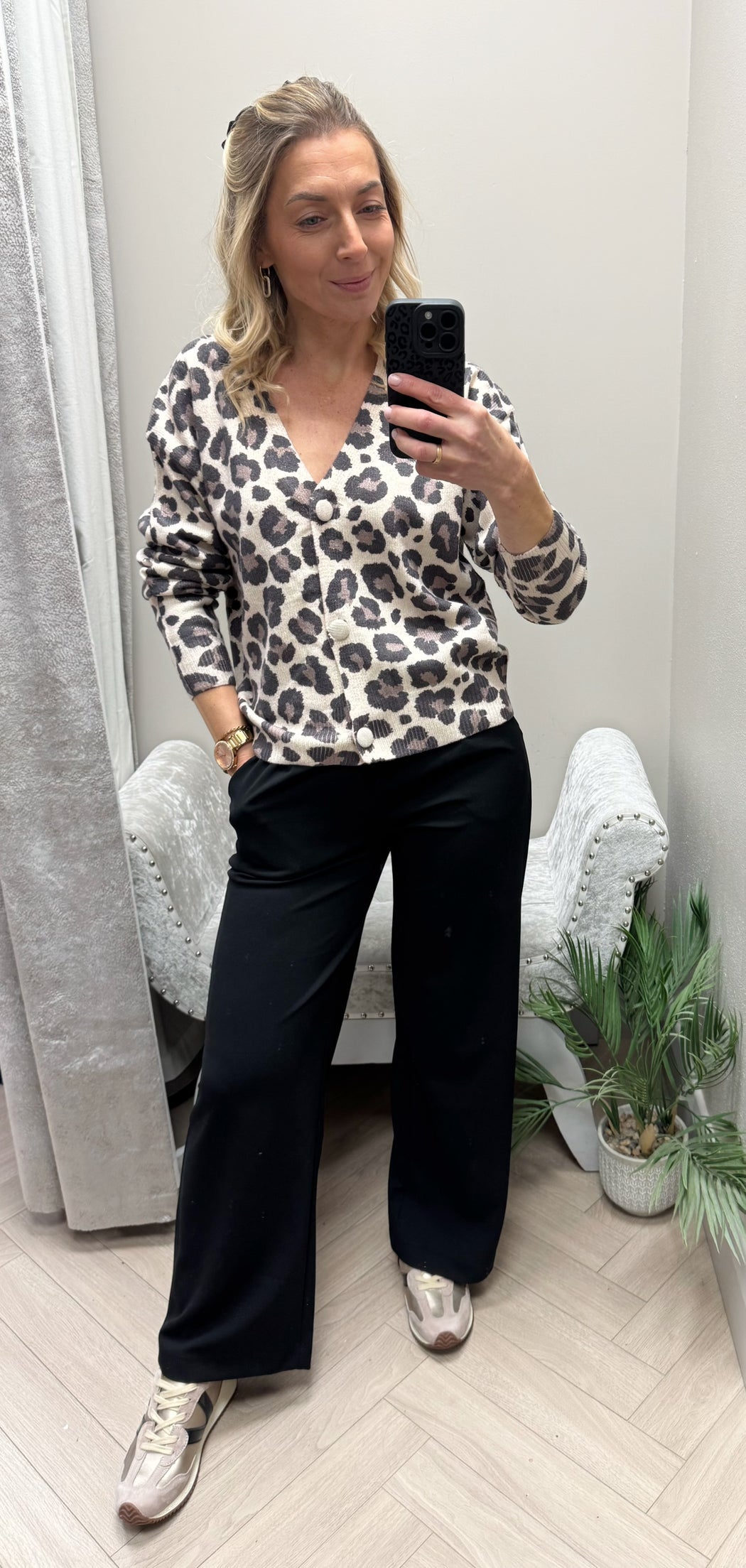 Beige Finn leopard Cardi