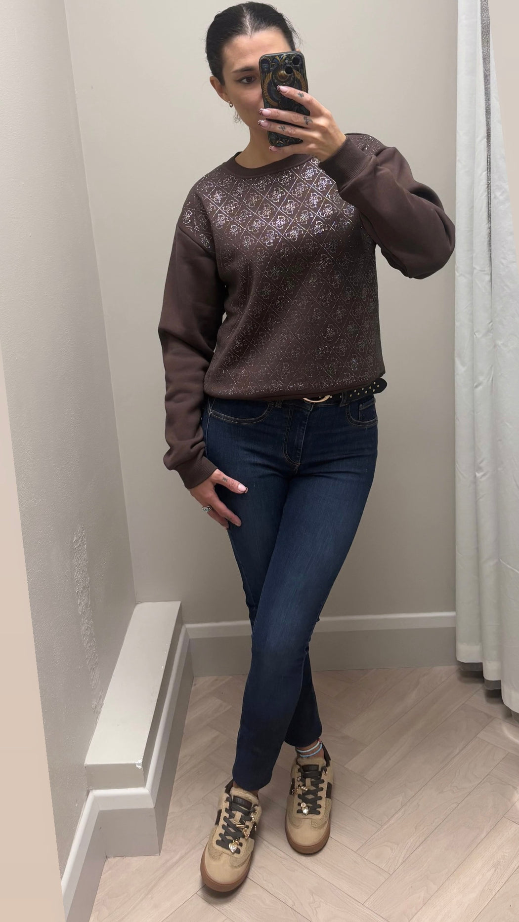 Guess brown  all over logo sweater w6bq14k6060