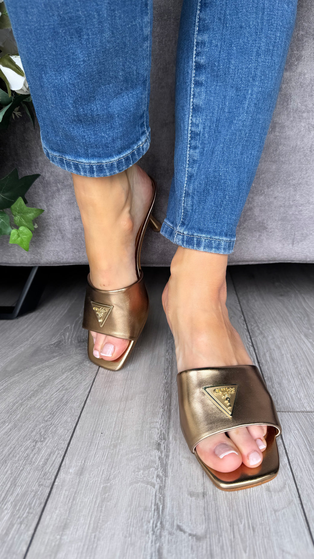 Guess bronze kitten heel mule FLJLUSLEL03