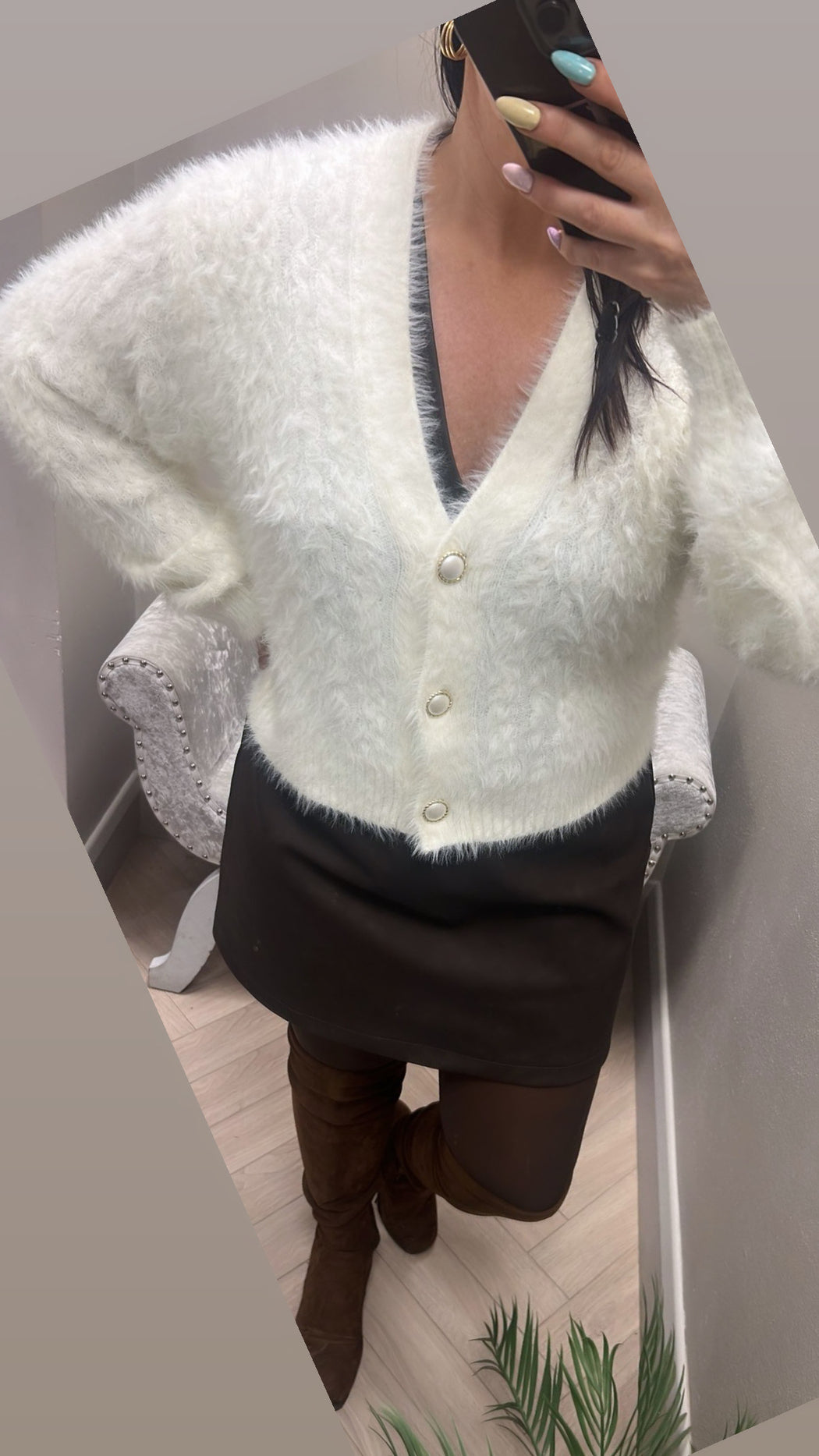 Guess kinako cream cardi