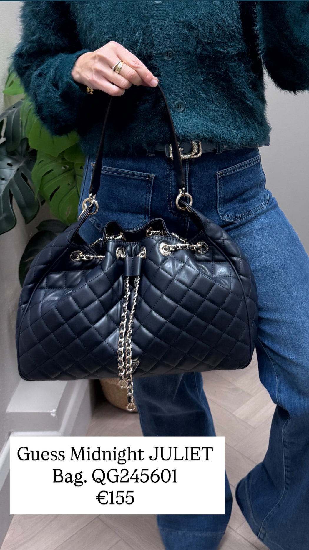 Guess Midnight JULIET Bag. QG245601