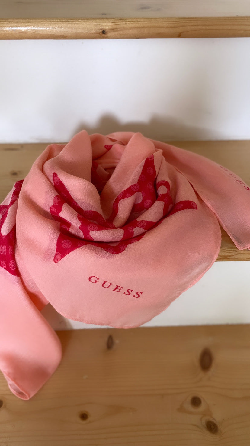 Guess pink scarf aw5133POL03