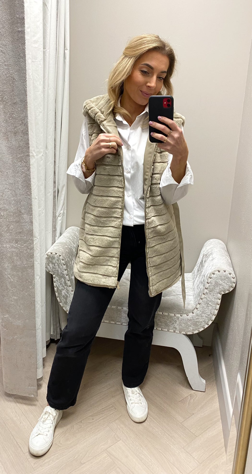 Classe cream fur gilet