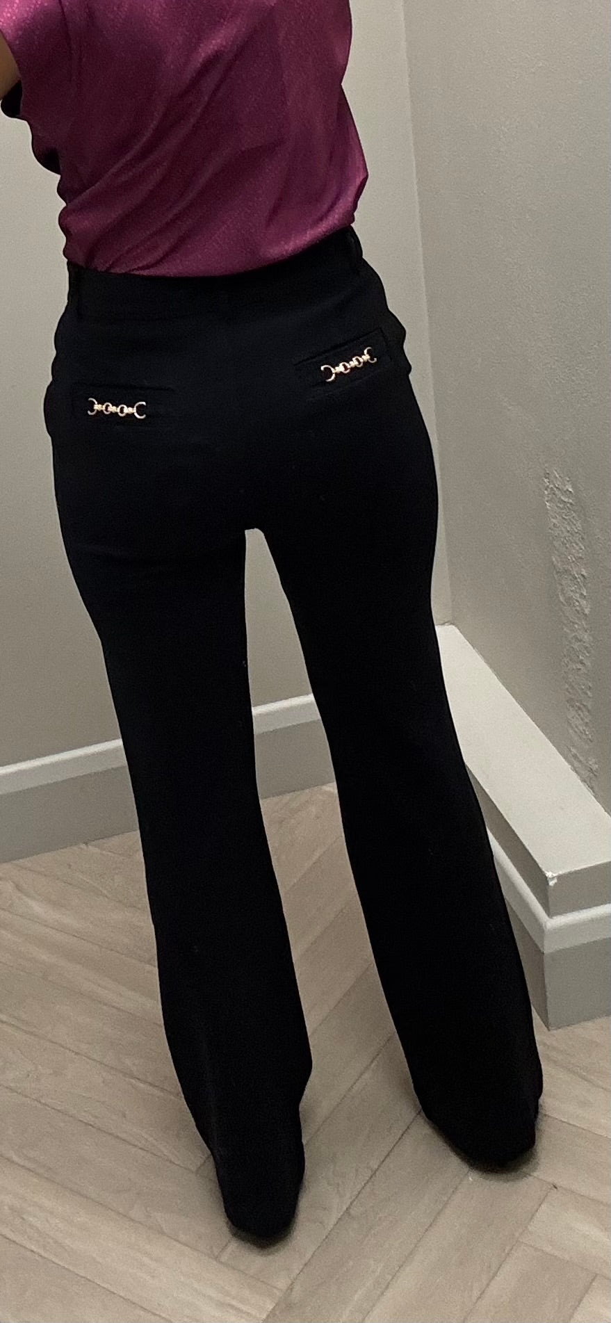 Chrissy Guess Logo Chain Trousers. W6BB2K6213
