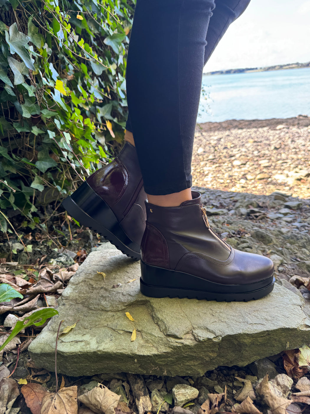 Pottery damson boots