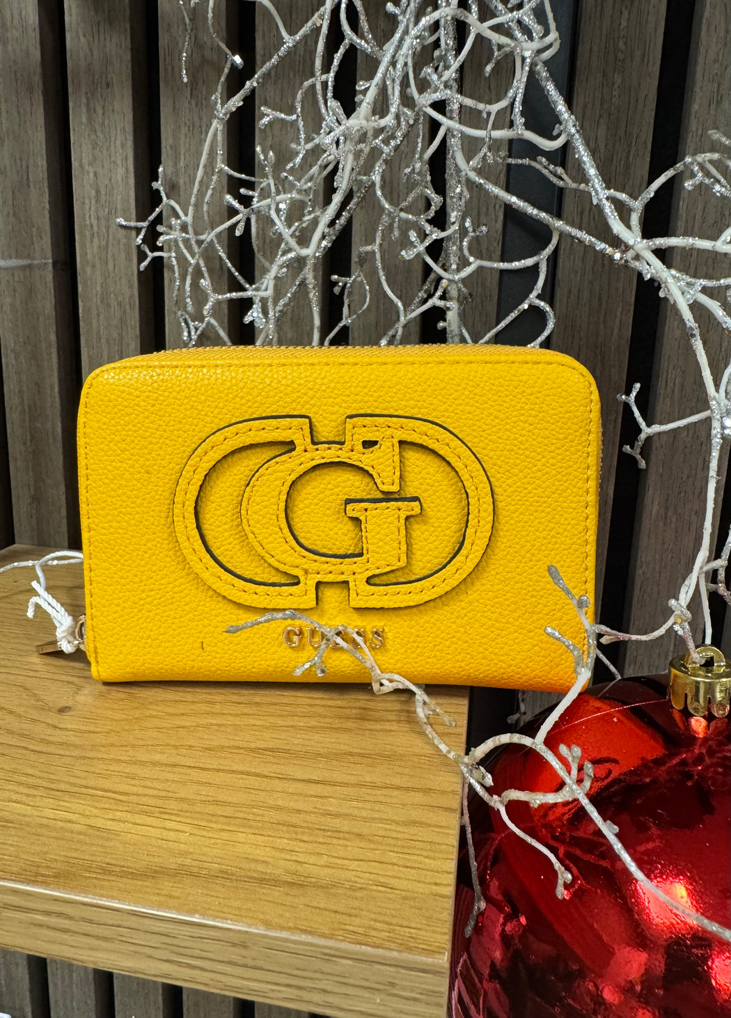 Guess Calebra Marigold wallet BG9536140
