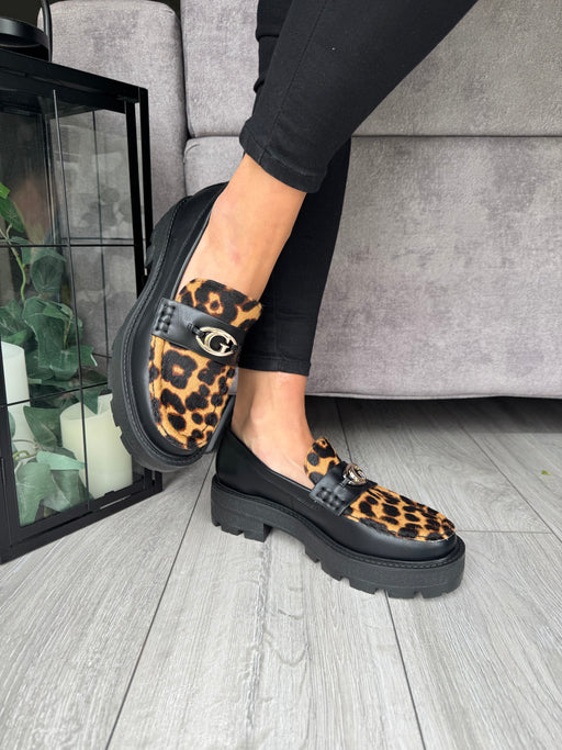 Guess black animal print loafer FLTYK2LEP14