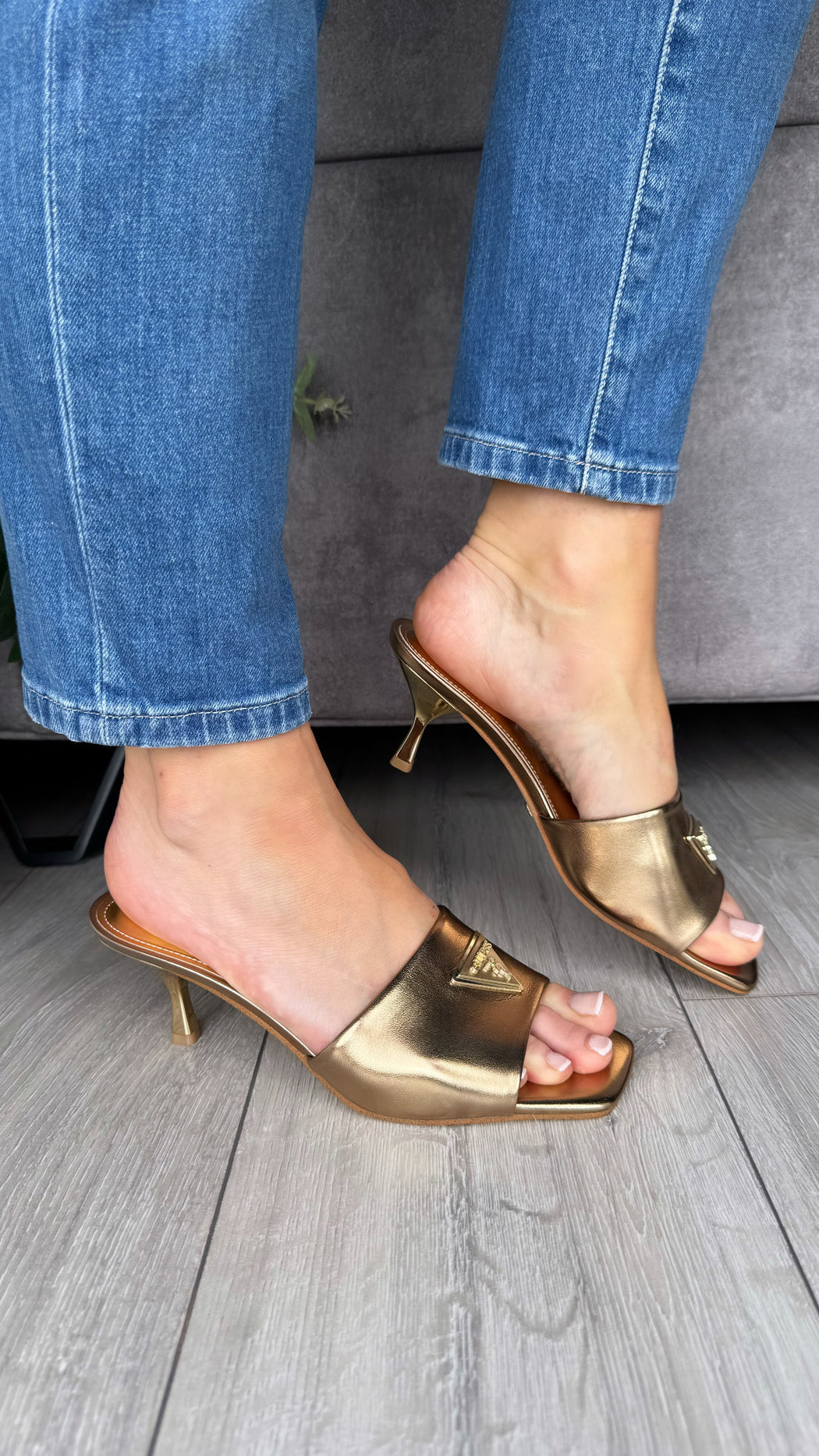 Guess bronze kitten heel mule FLJLUSLEL03