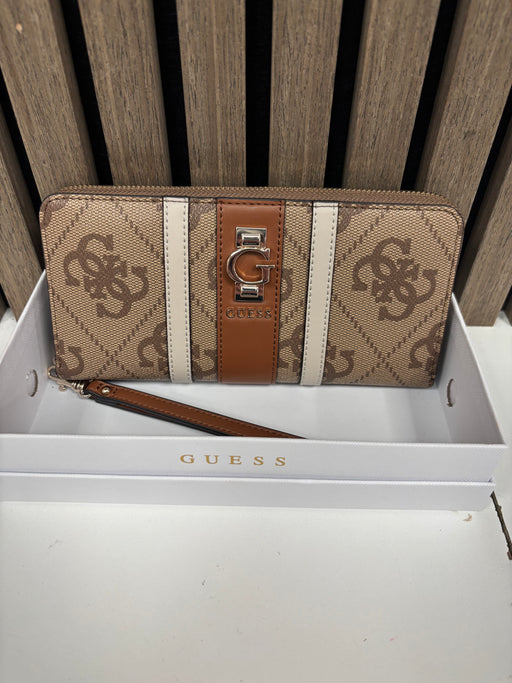 Guess ERENIA LATTE Logo Wallet. SO7838146.