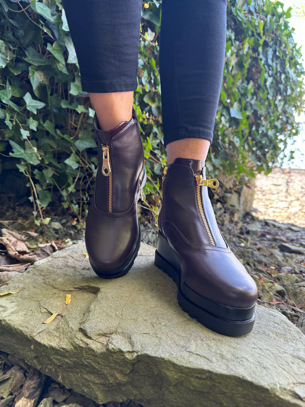 Pottery damson boots