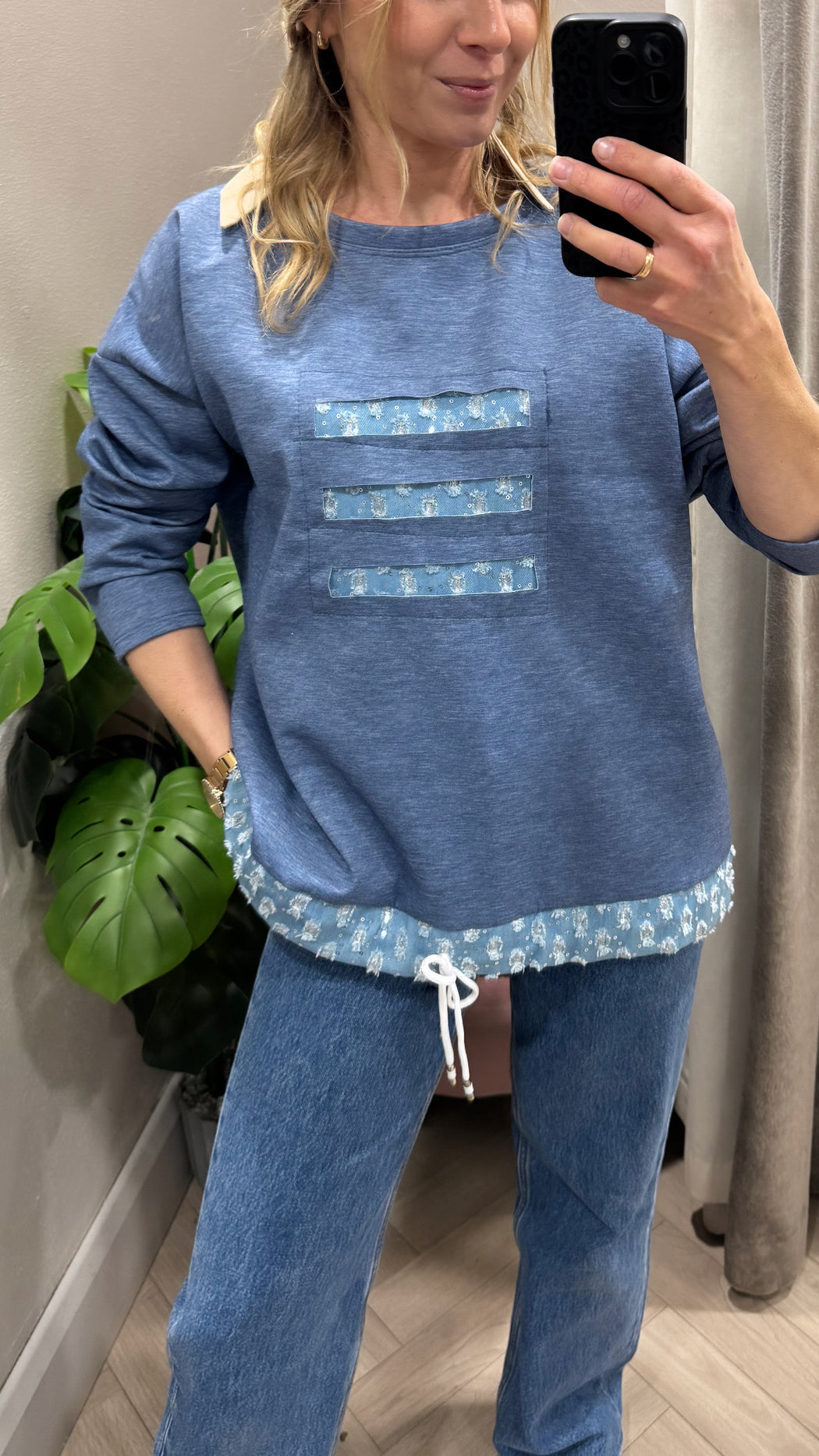 Linda blue sweater