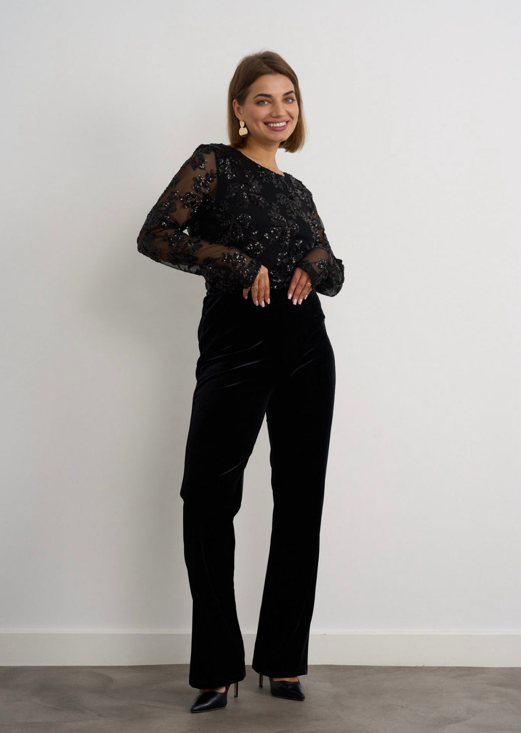 Black signet sequinned top