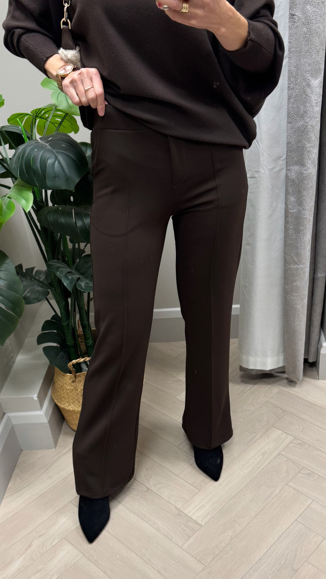 Brown Yale trousers