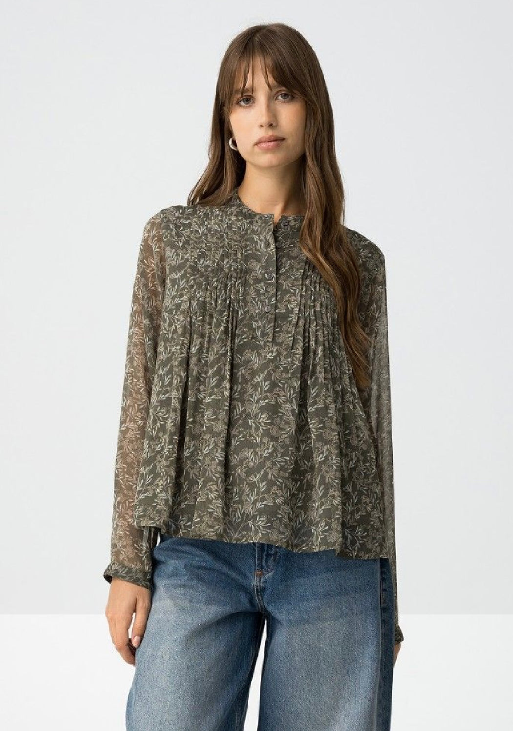 Carmilde floral blouse