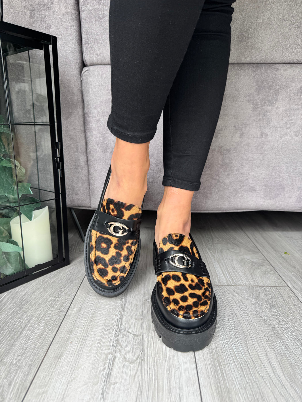 Guess black animal print loafer FLTYK2LEP14