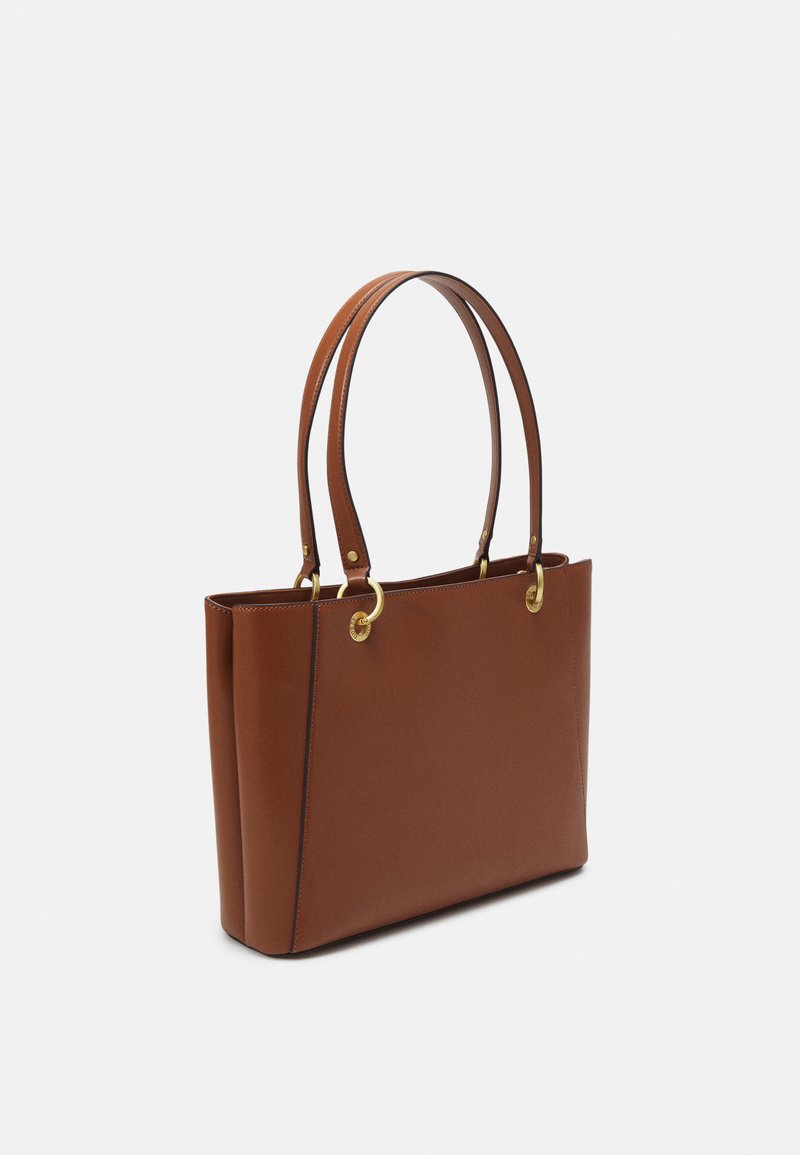 VA919025 guess cognac maisie tote