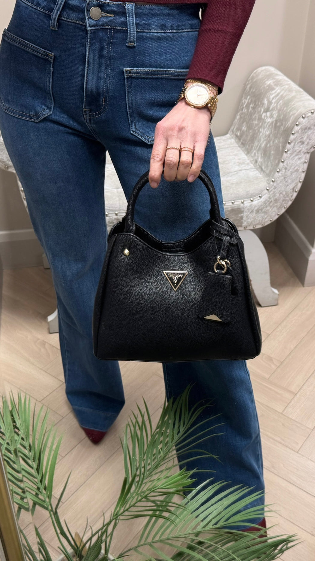 Guess LORELLA Black Bag. BG230622