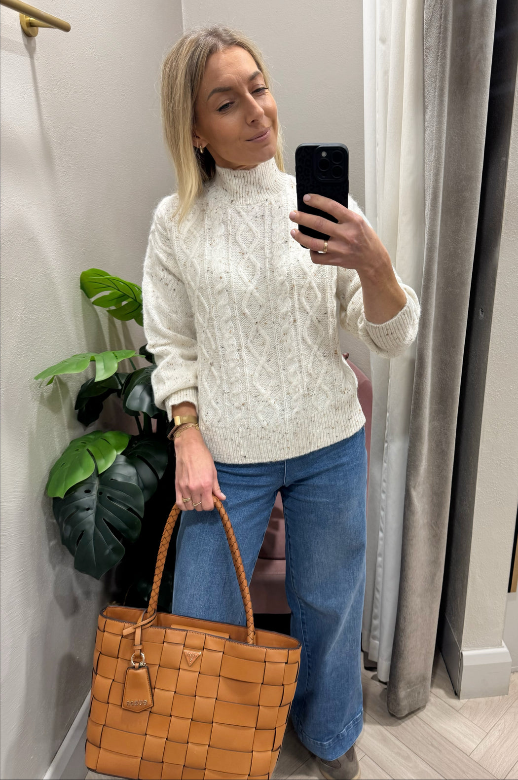 Hagall cream multi knit