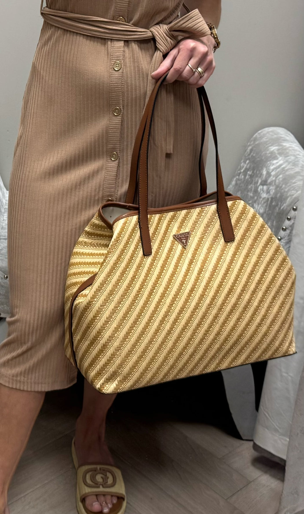 WS931829 Guess Vikky Bag