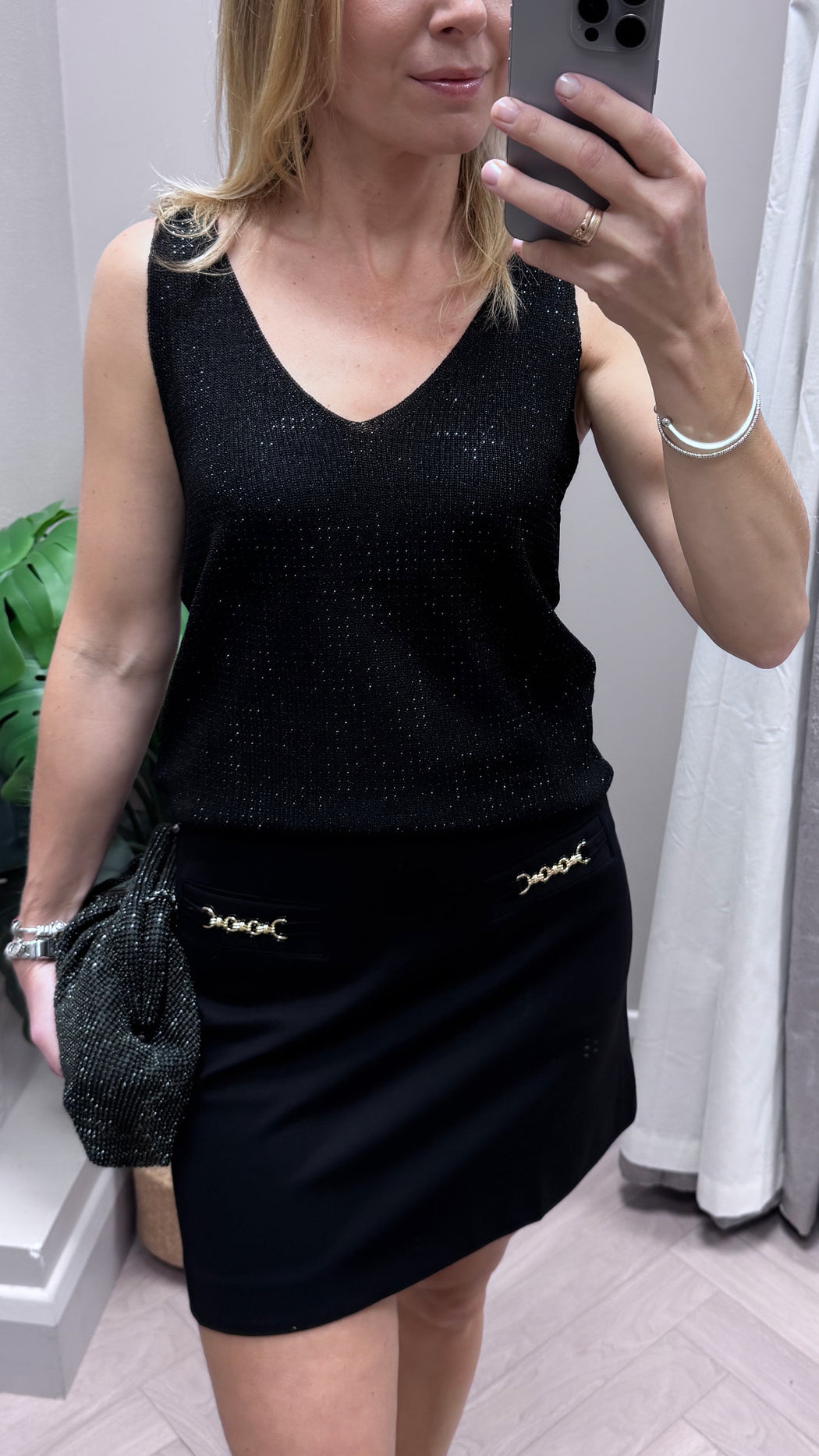 Guess Wanda Chain Mini Skirt W6BD23K6219