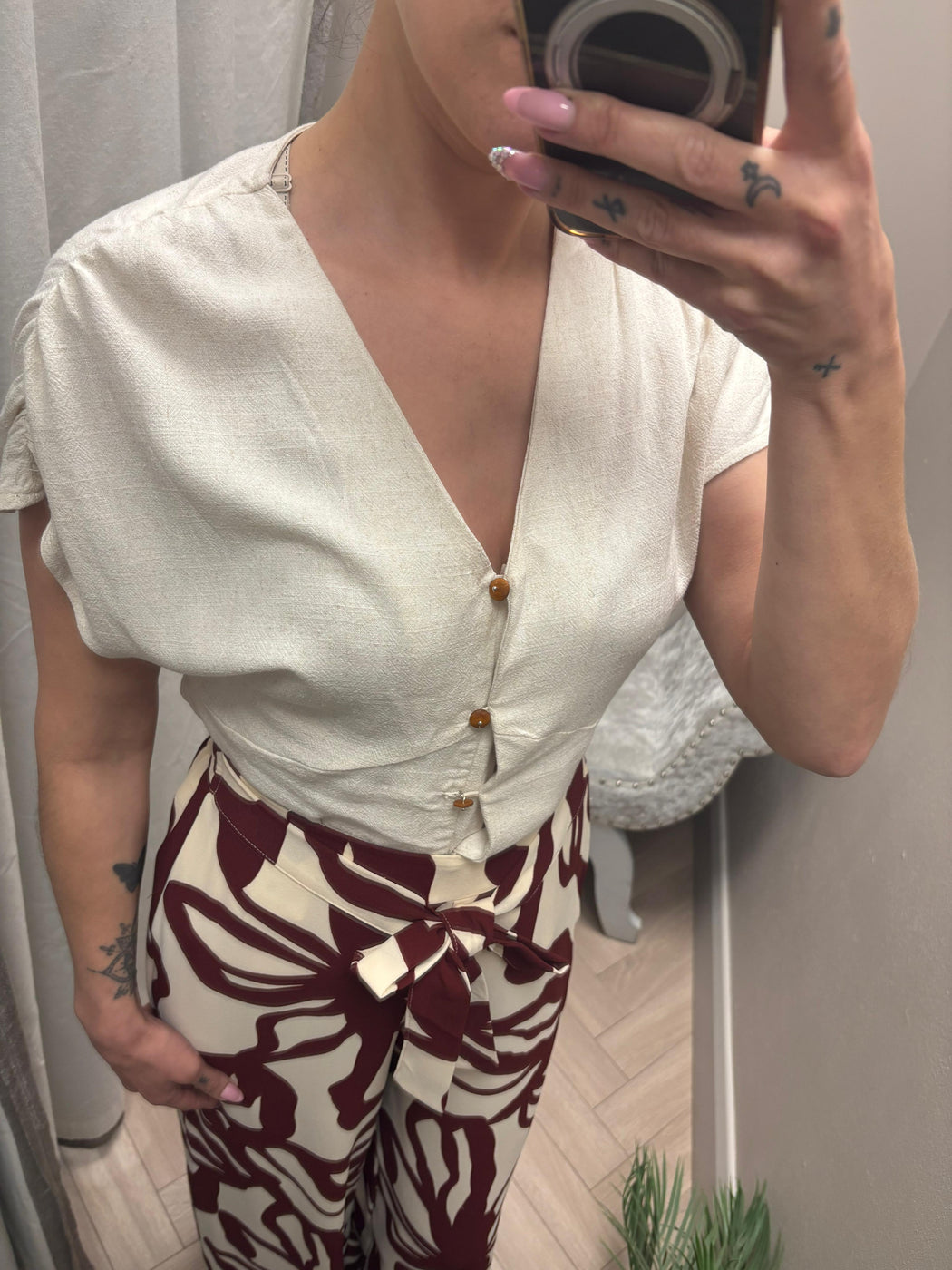 Musa beige frill sleeve top