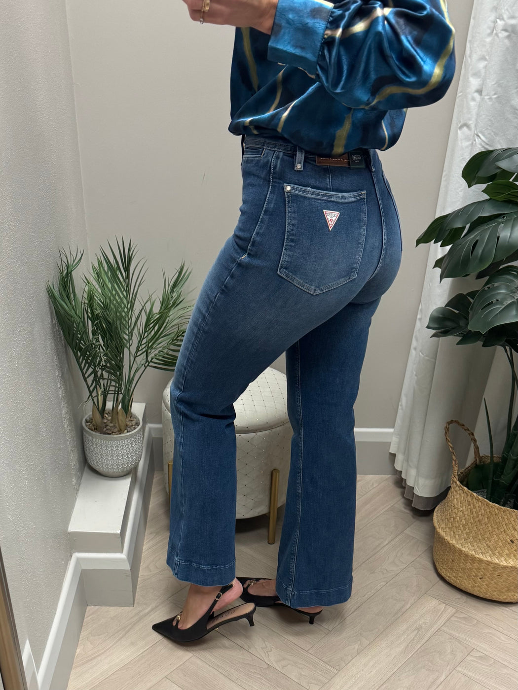 Guess Valerie Wide Leg jeans W5YA74D5PY3