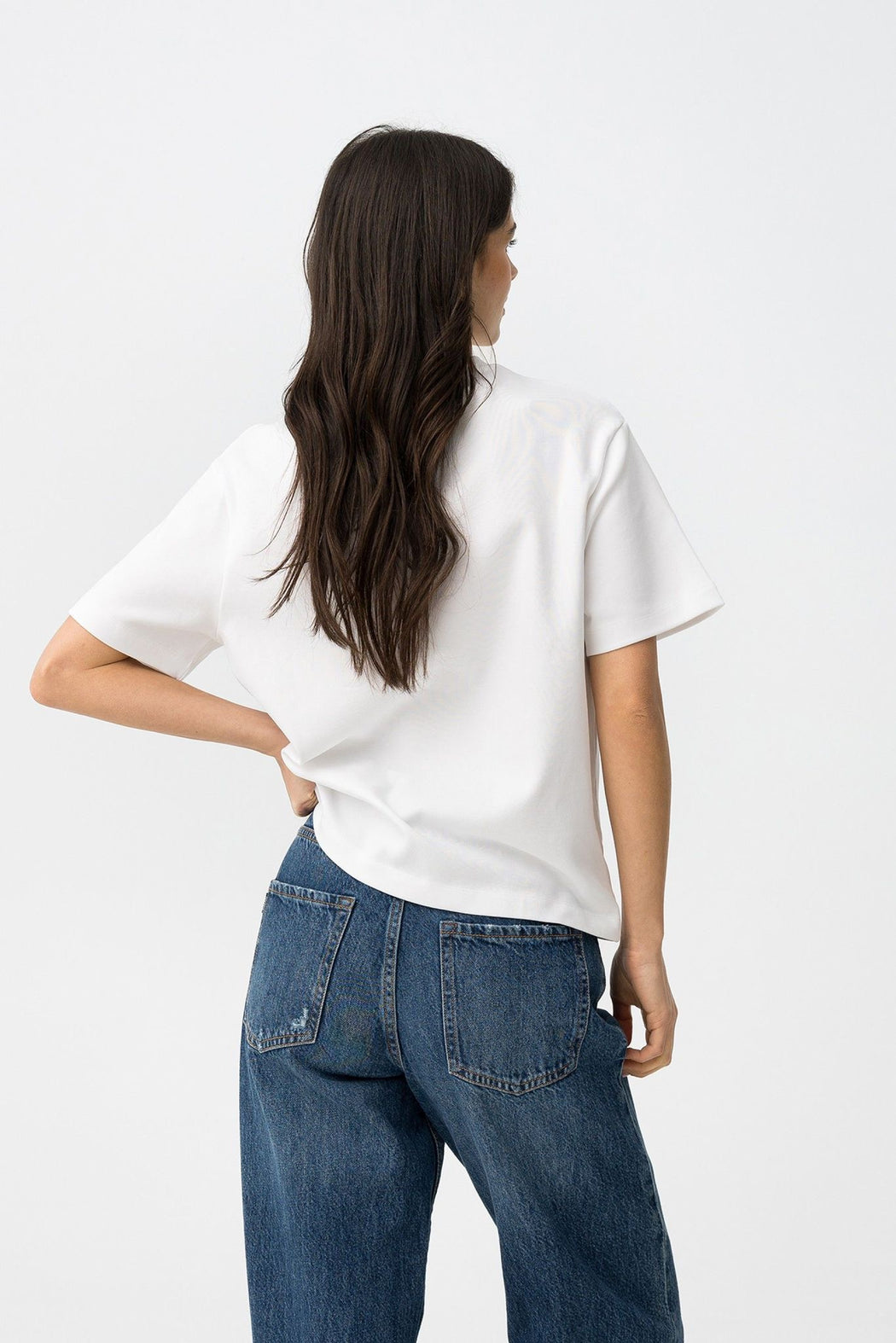 Aura t/shirt white