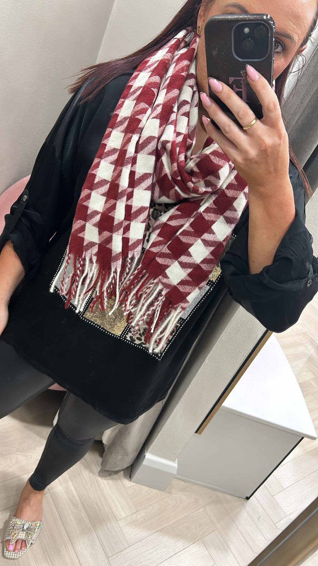 Wendy wine cream print scarf