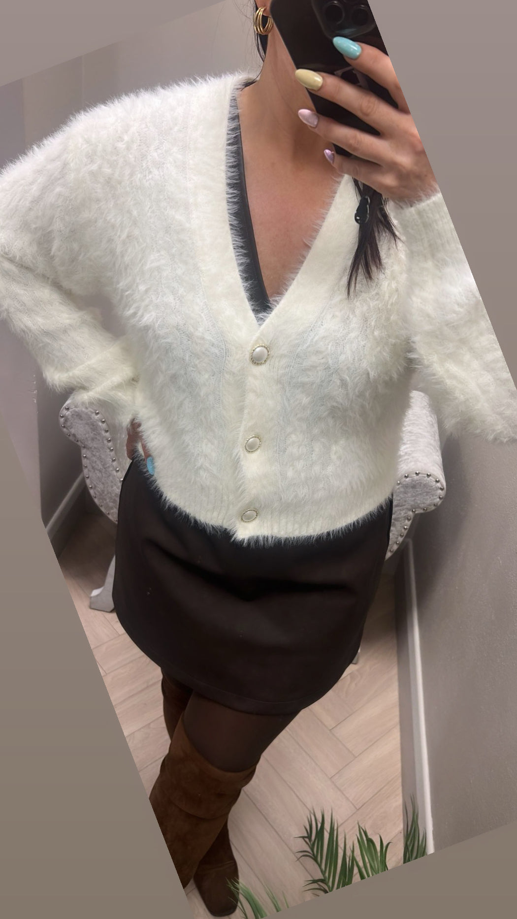 Guess kinako cream cardi
