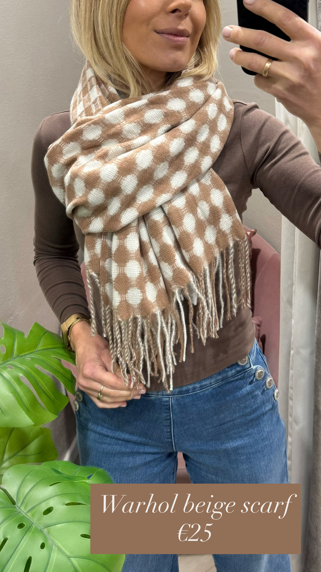 Warhol beige scarf