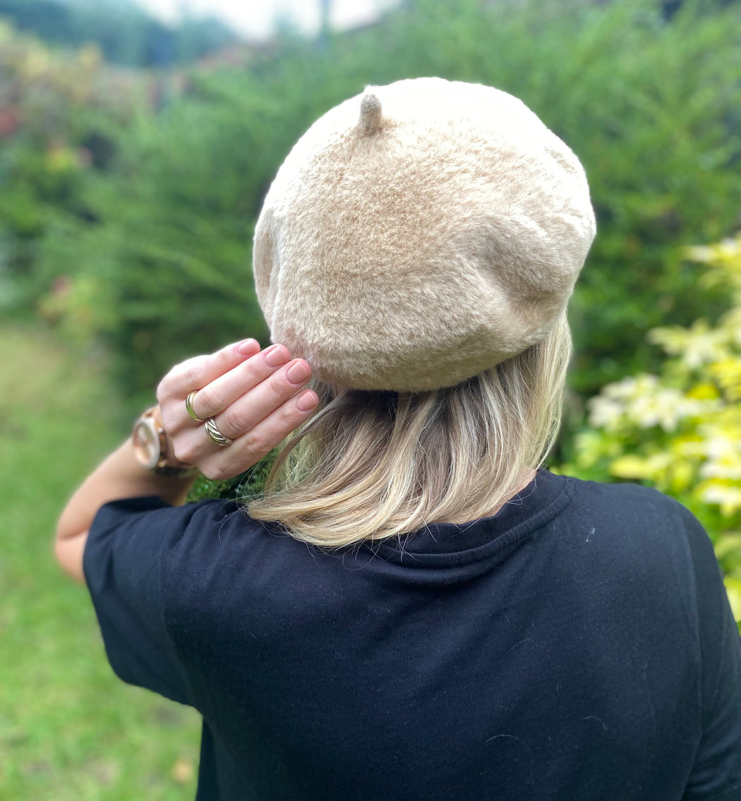 Fredericka Beige beret