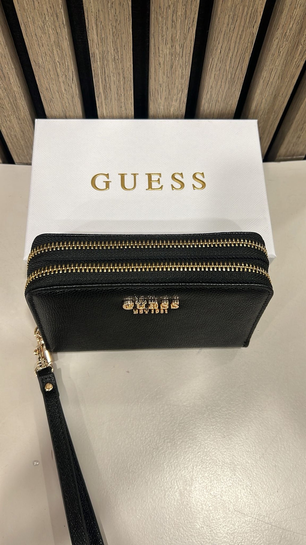 Bg7898164 black guess double zip amorette wallet
