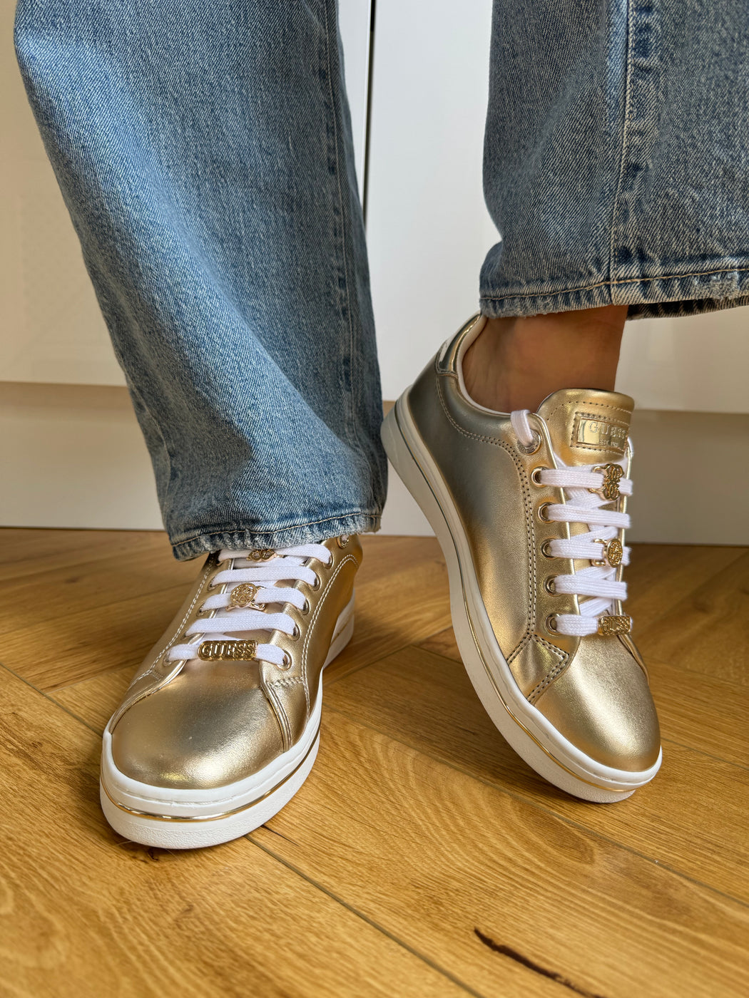 Guess gold sneaker FLTSS3LEL12