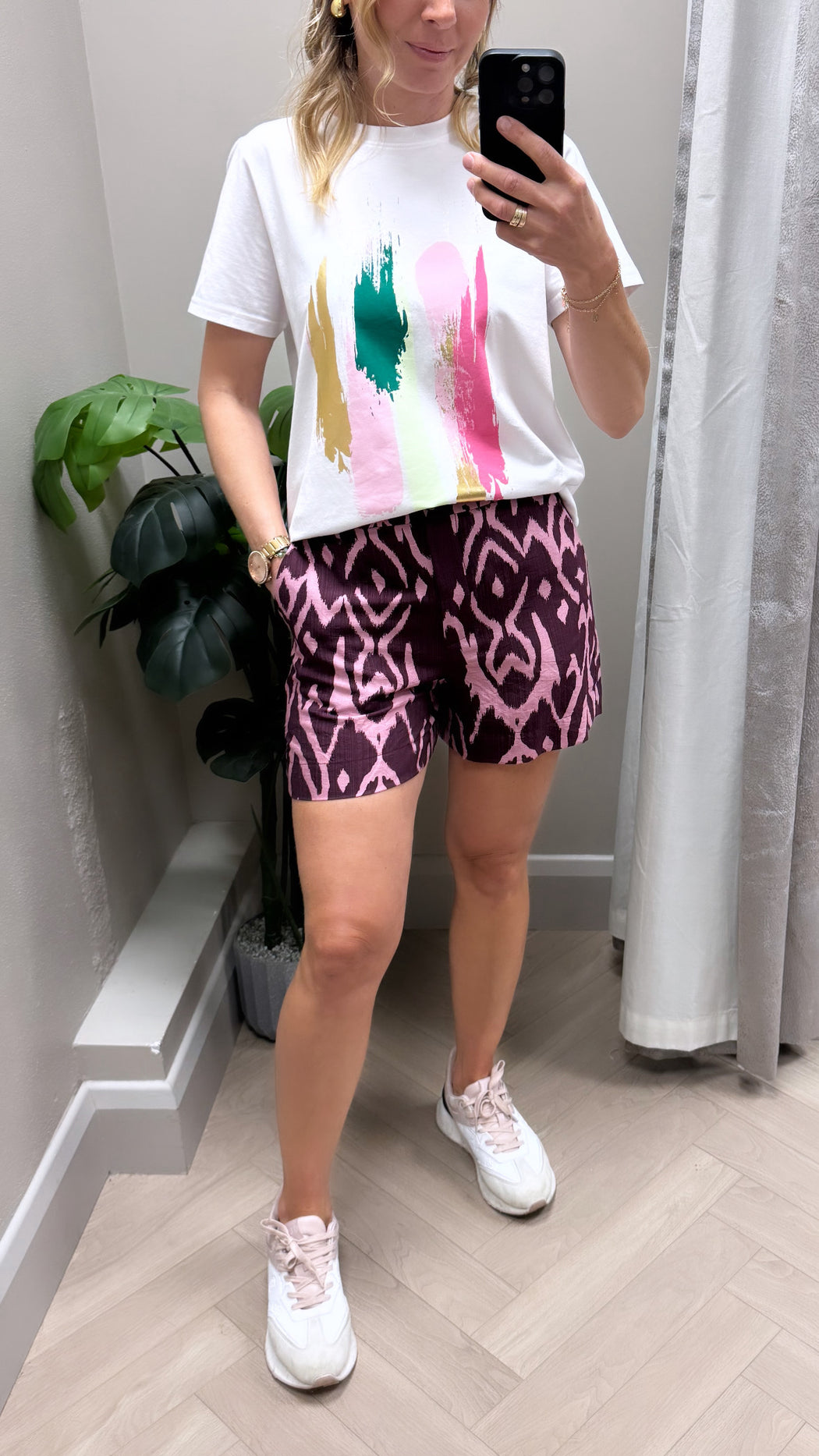 Delaney Tee White