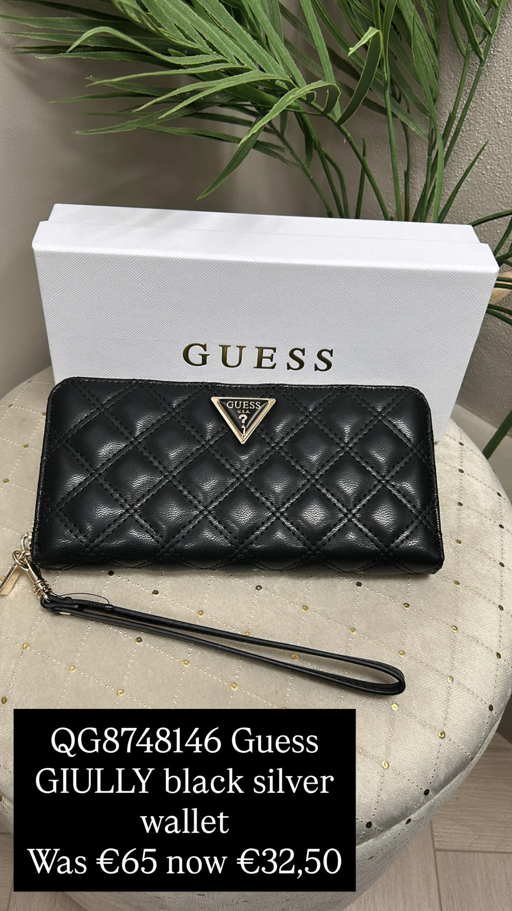 QG8748146 Guess GIULLY black silver wallet