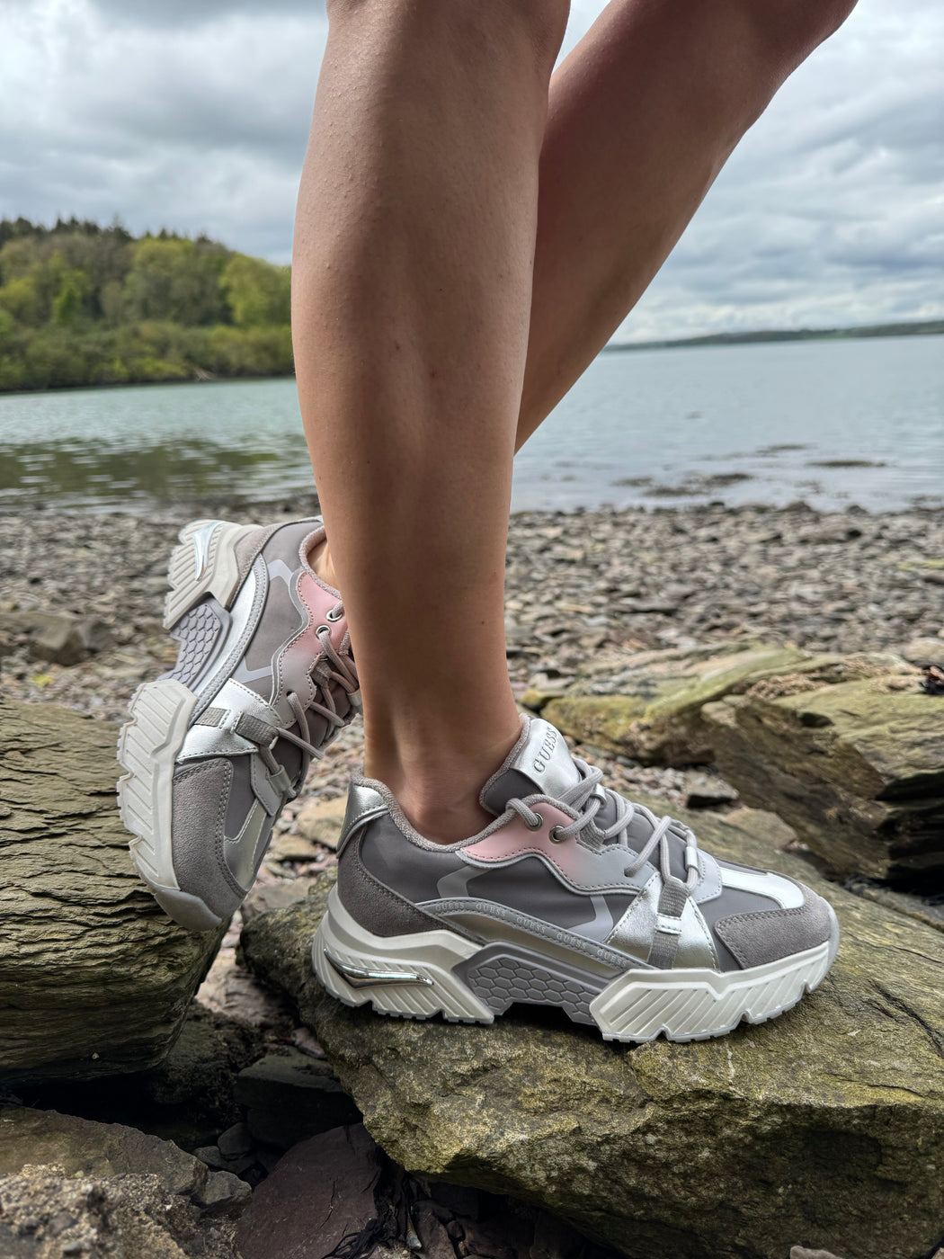 Guess Silver Shine Runners. FLJCR7LEL12